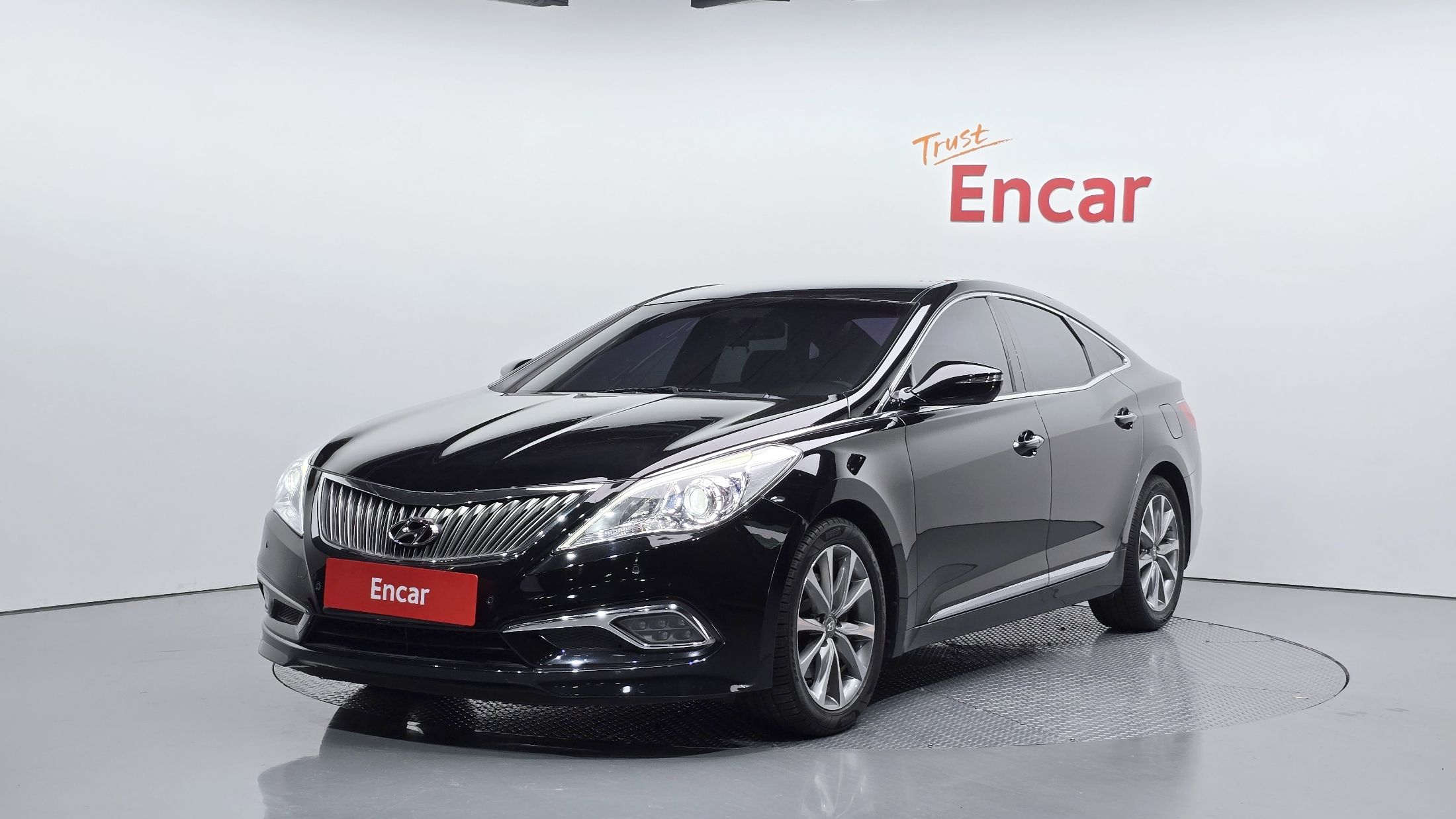 HYUNDAI GRANDEUR HG 2016