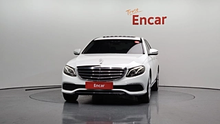 MERCEDES BENZ E-CLASS W213 2019