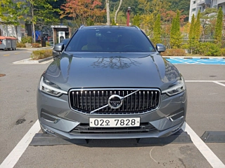 VOLVO XC60 2019