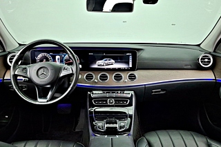 MERCEDES BENZ E-CLASS W213 2018