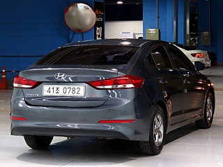 HYUNDAI AVANTE AD 2016