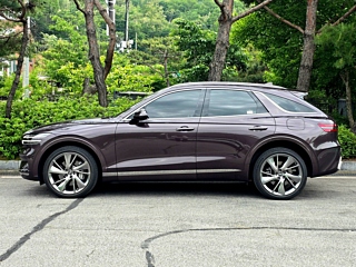 GENESIS GV70 2020