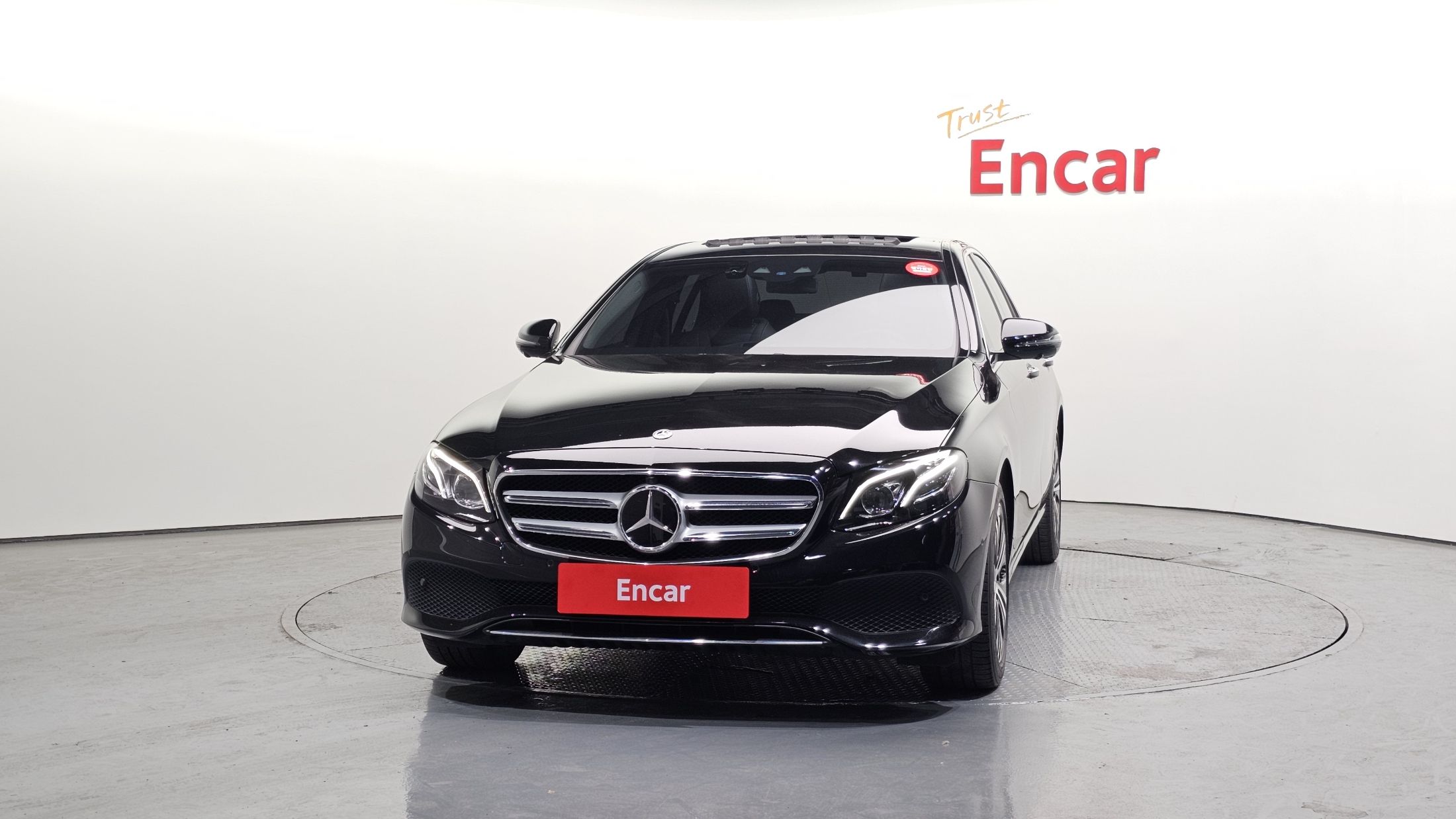 MERCEDES BENZ E-CLASS W213 2020