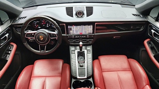 PORSCHE MACAN 2021