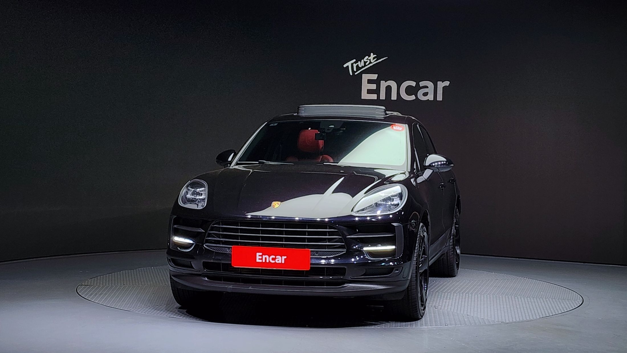 PORSCHE MACAN 2021