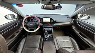 HYUNDAI GRANDEUR IG 2016
