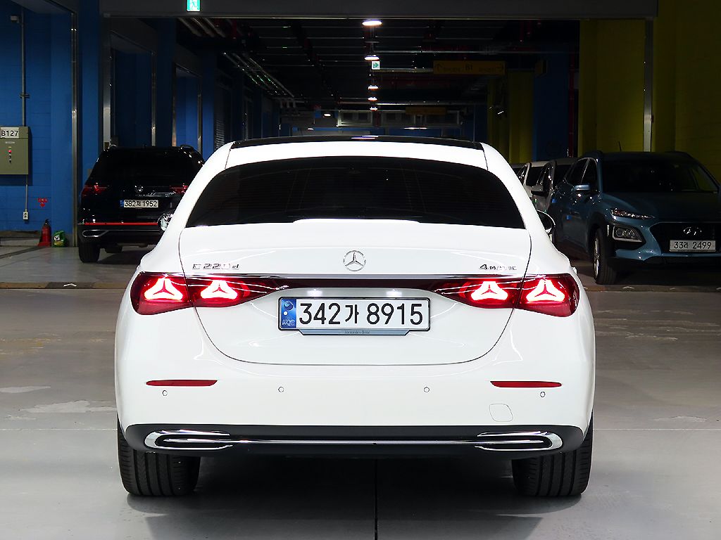 MERCEDES BENZ E-CLASS W214 2024