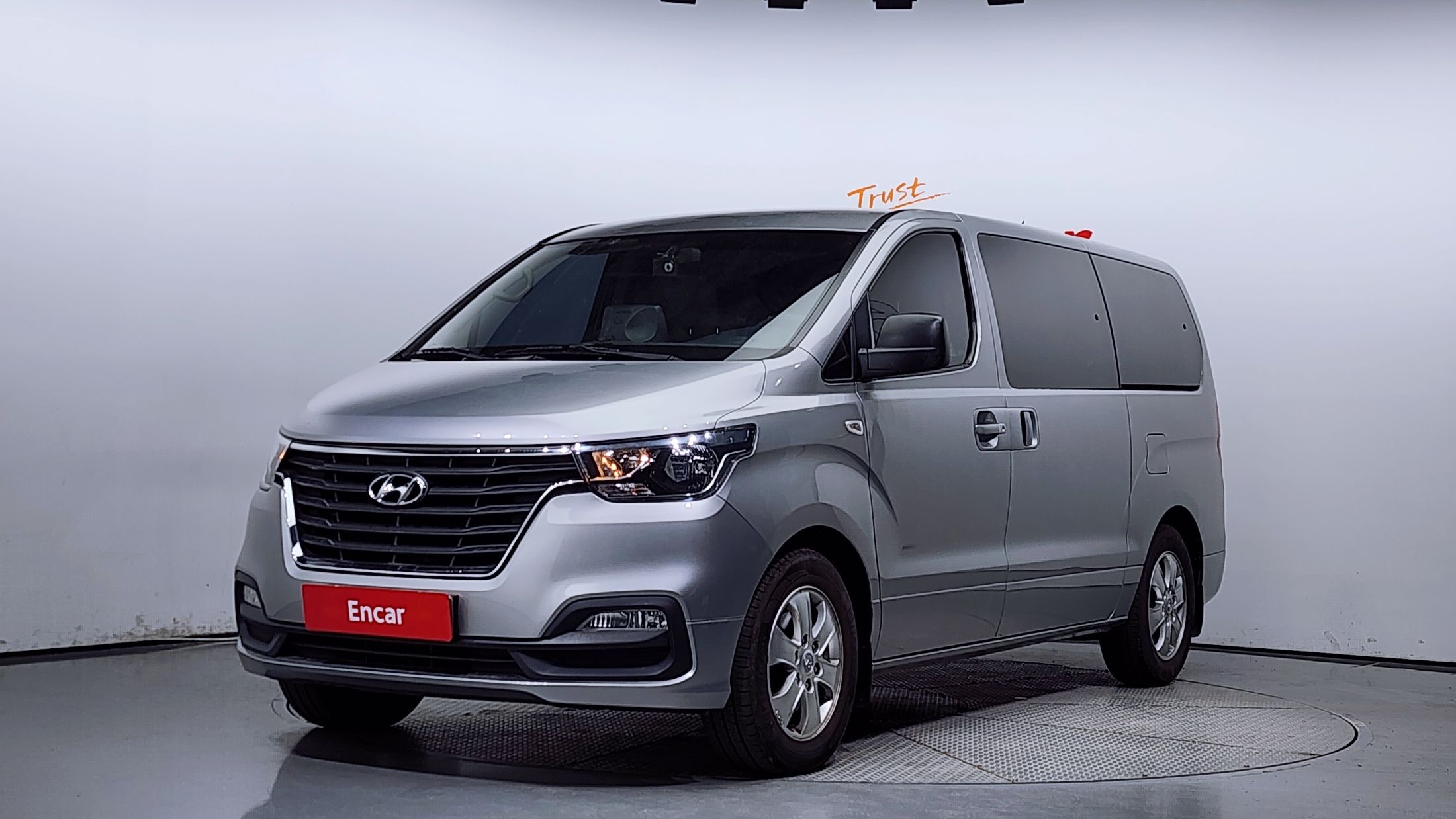HYUNDAI STAREX GRAND 2018