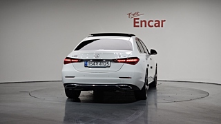 MERCEDES BENZ C-CLASS W206 2023