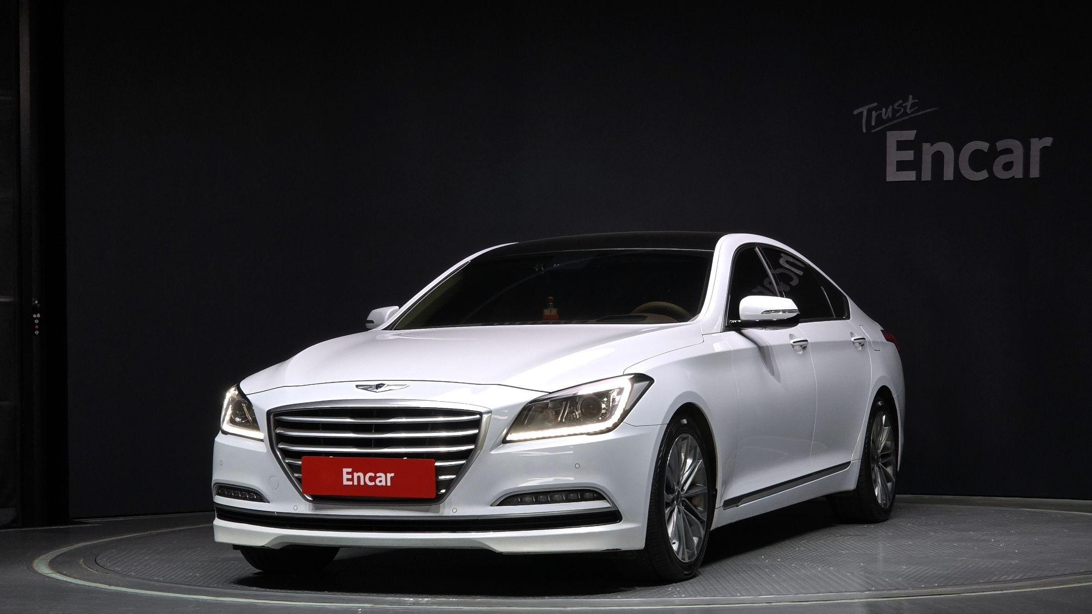 HYUNDAI GENESIS DH 2015