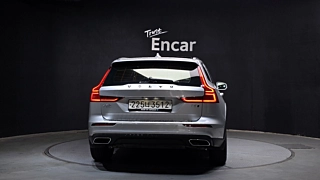 VOLVO V60 CROSS COUNTRY 2020