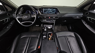 HYUNDAI SONATA DN8 2019