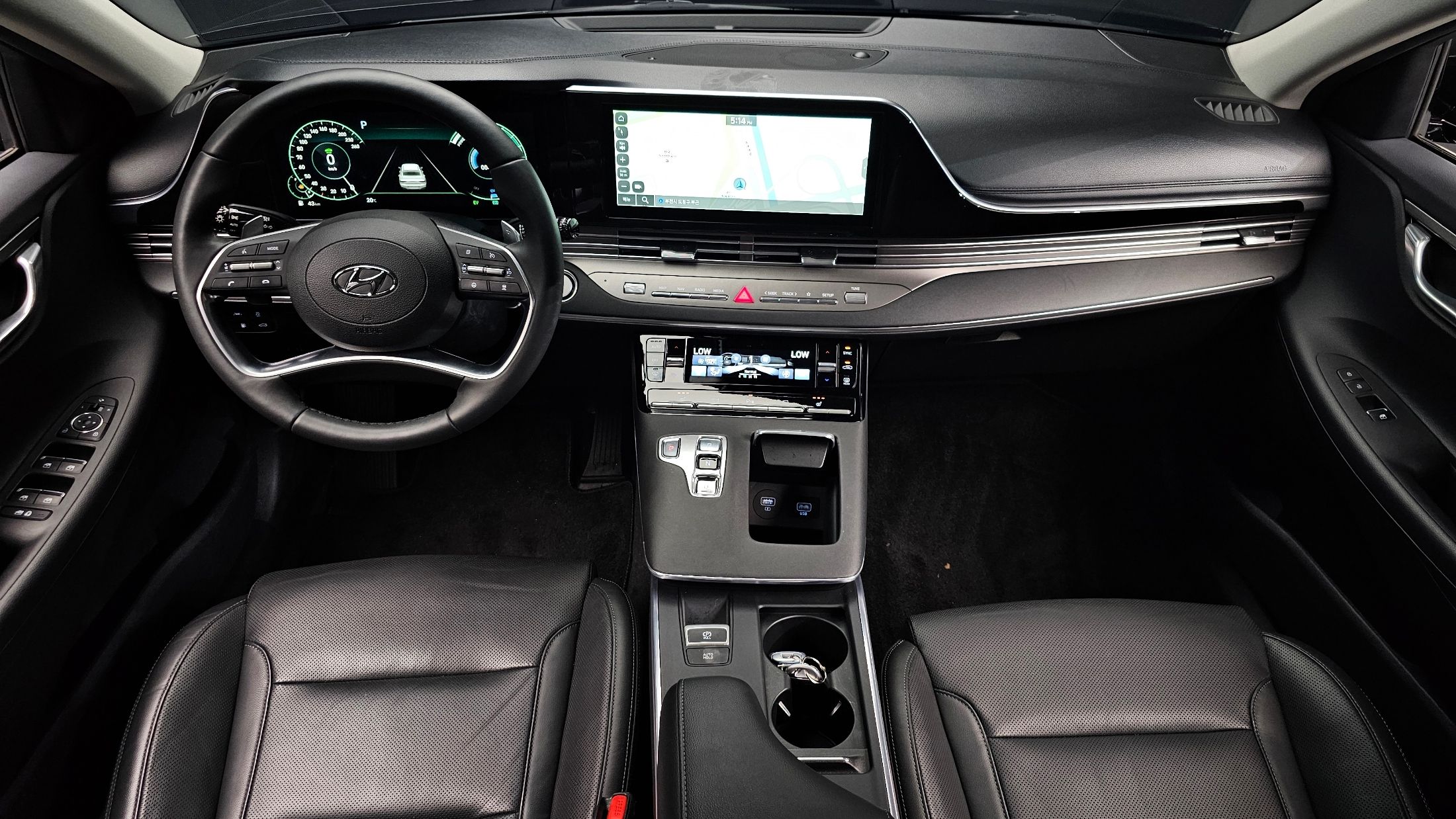 HYUNDAI GRANDEUR IG HYBRID