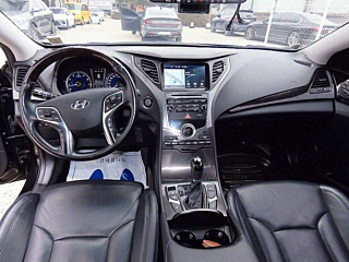HYUNDAI GRANDEUR HG 2016