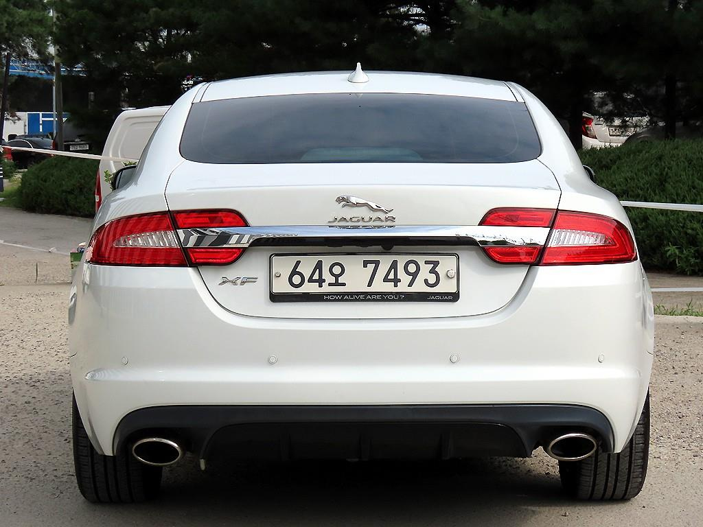 JAGUAR XF 2015