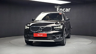 VOLVO XC40 2019