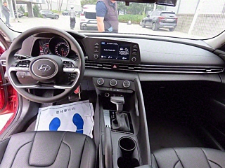 HYUNDAI AVANTE CN7 2021