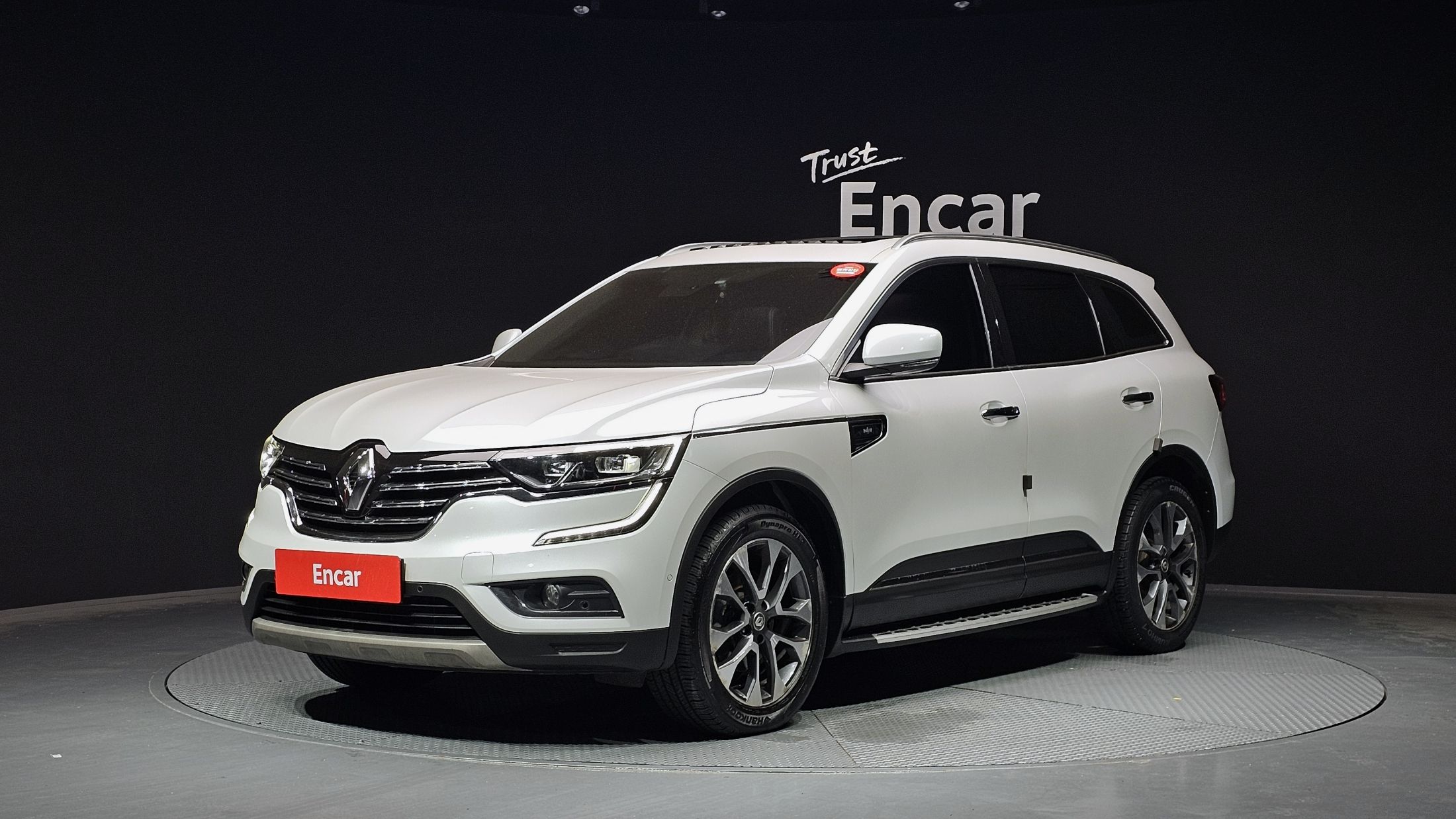 RENAULT SAMSUNG QM6