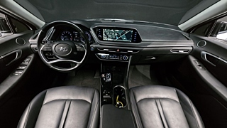 HYUNDAI SONATA DN8 2022