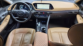 HYUNDAI SONATA DN8 2019
