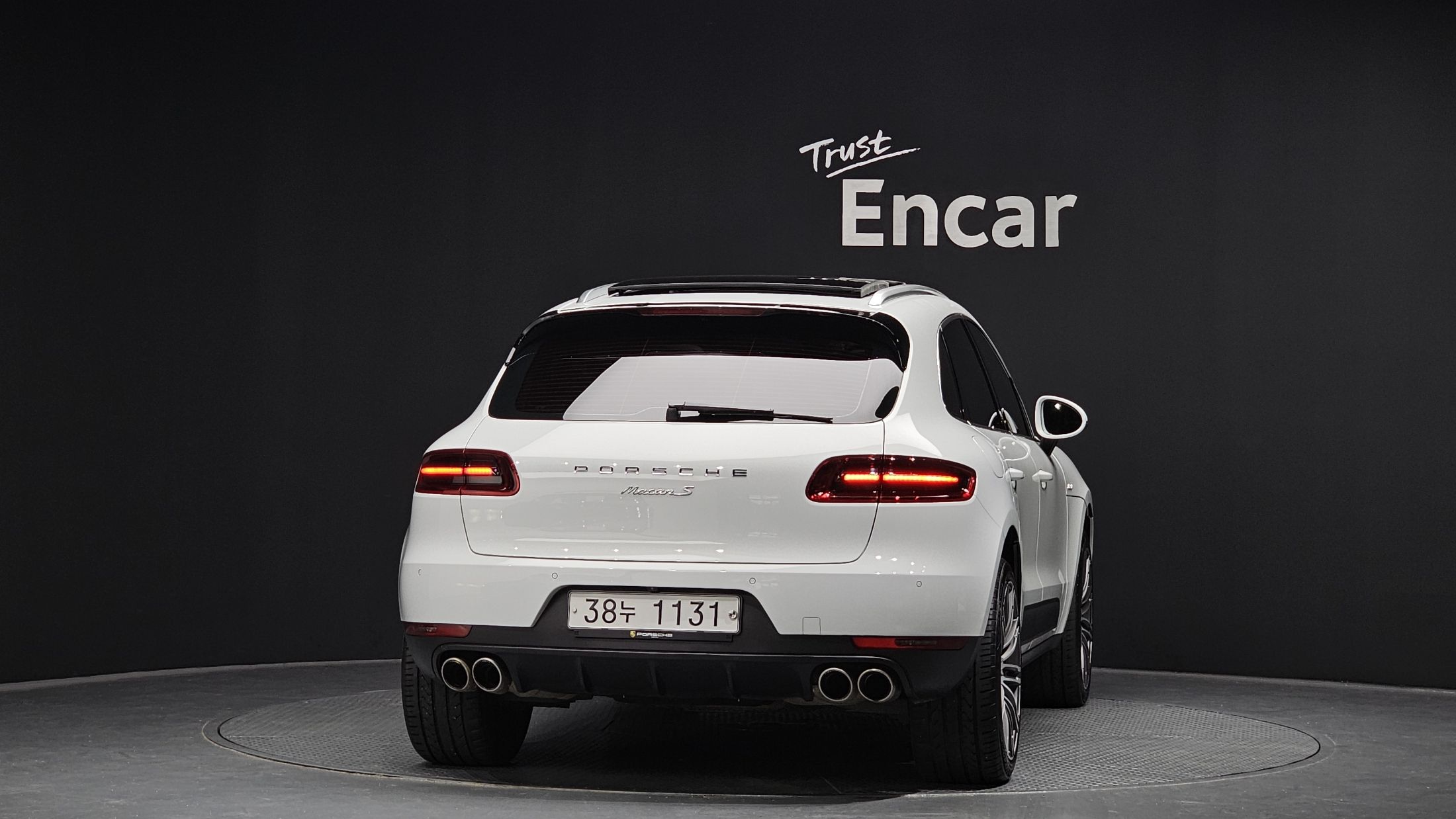 PORSCHE MACAN 2014