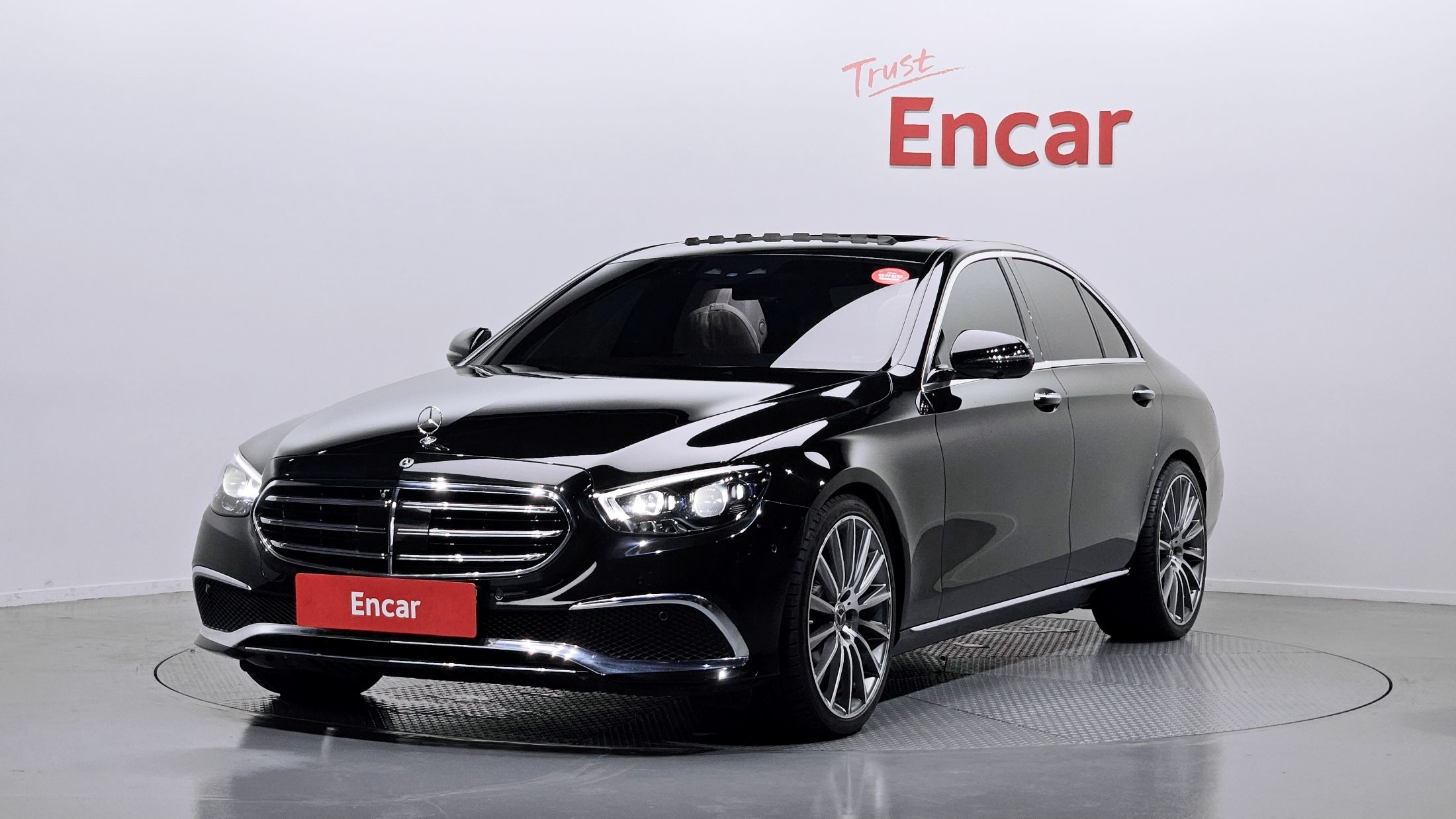 MERCEDES BENZ E-CLASS W213 2022