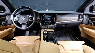VOLVO S90 2023