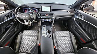 GENESIS G70 2018