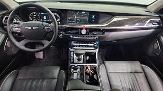 GENESIS EQ900 2016