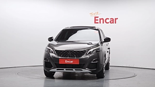 PEUGEOT 3008 2019