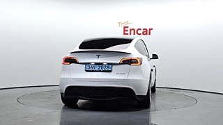 TESLA MODEL Y 2021