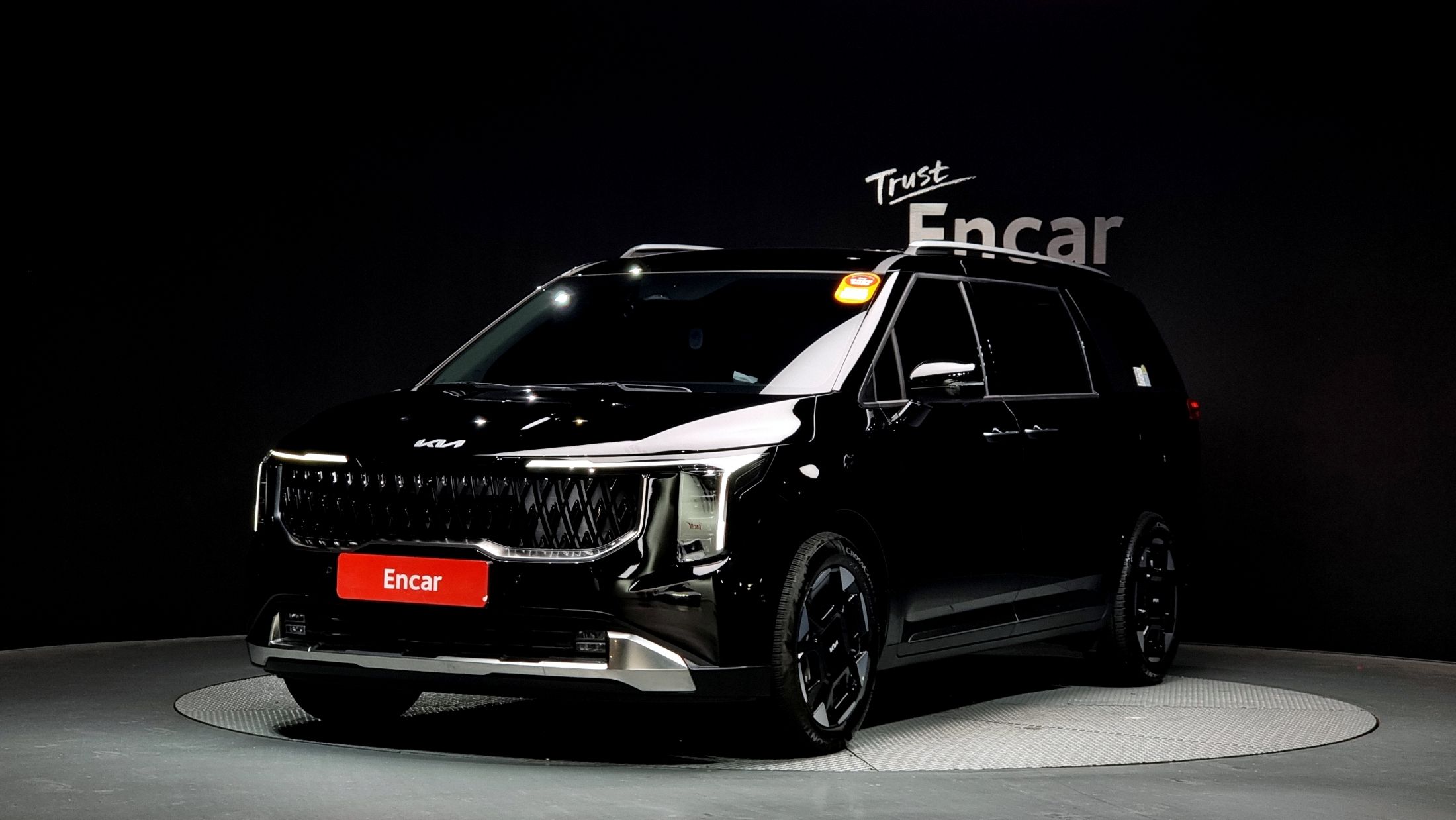 KIA CARNIVAL 2024