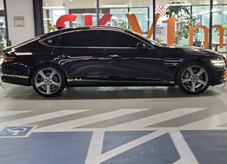 GENESIS G80 RG3 2022