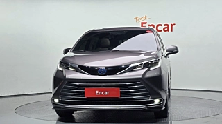 TOYOTA SIENNA 2021