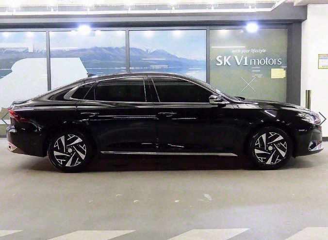 HYUNDAI GRANDEUR IG HYBRID 2022
