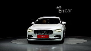 VOLVO S90 2023