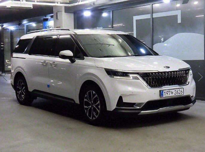KIA CARNIVAL 2021