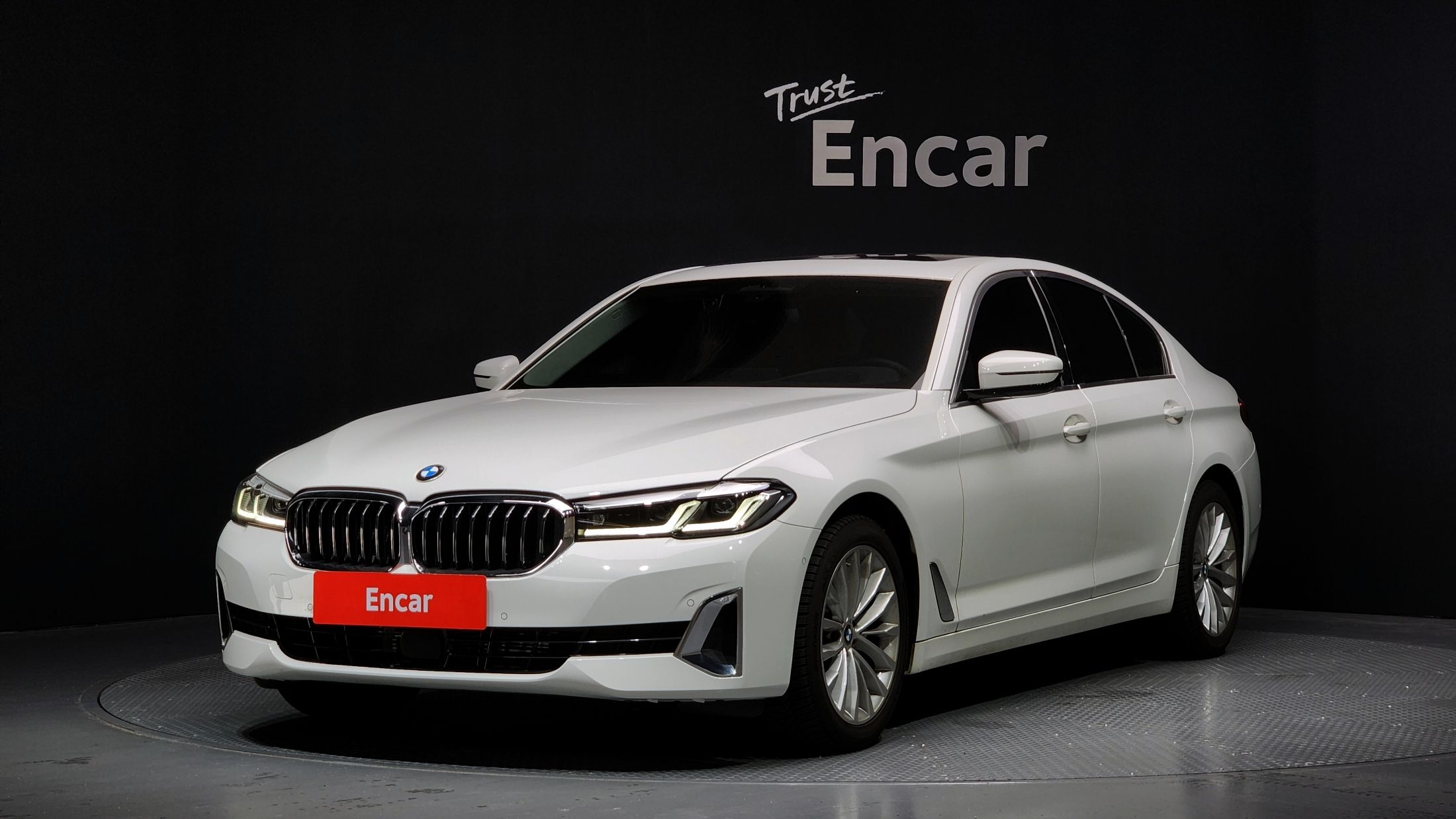 BMW 5-SERIES G30