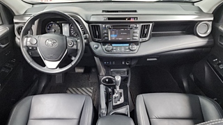 TOYOTA RAV4 2017