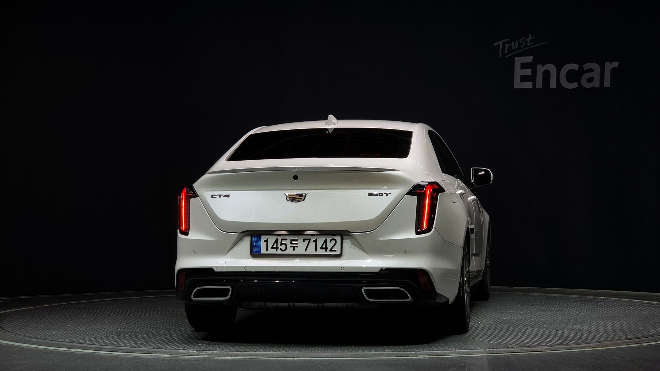 CADILLAC CT4