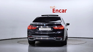 BMW 7-SERIES G11 2016