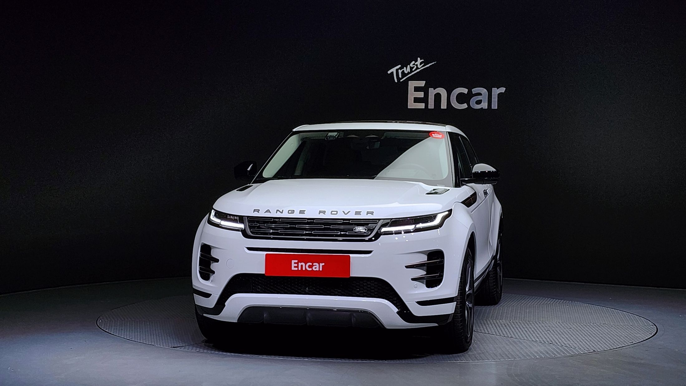 LAND ROVER RANGE ROVER EVOQUE 2024