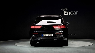 GENESIS GV70 2023