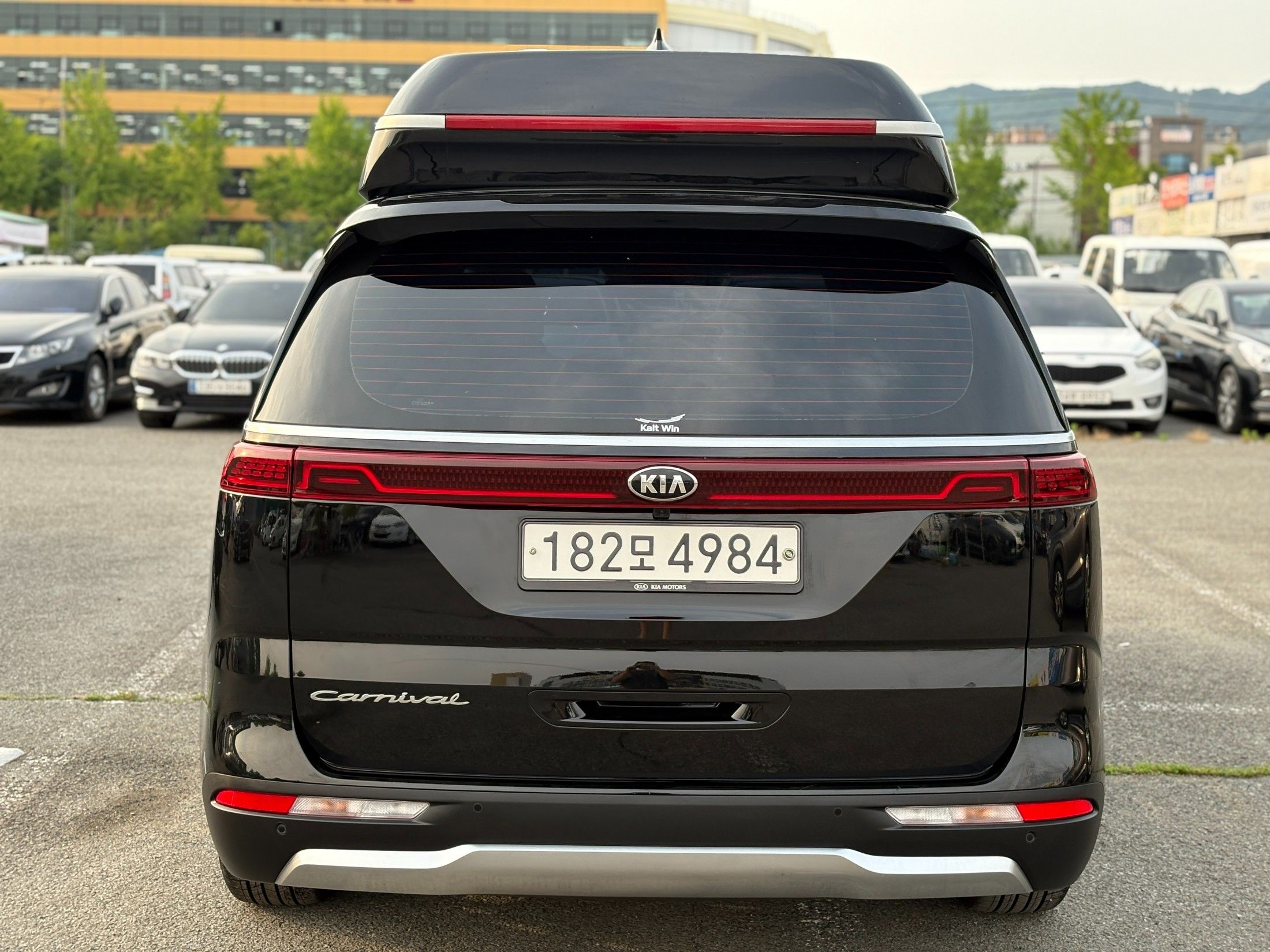 KIA CARNIVAL 2021