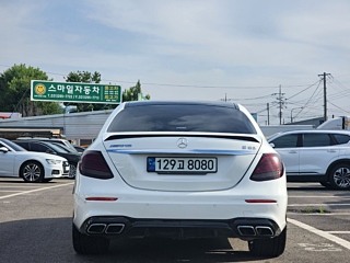 MERCEDES BENZ E-CLASS W213 2018