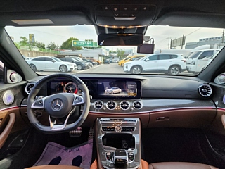 MERCEDES BENZ E-CLASS W213 2018