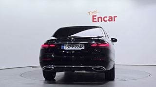 MERCEDES BENZ E-CLASS W213 2023