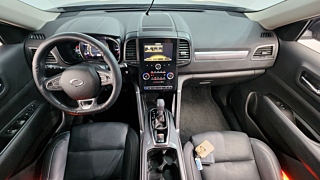 SAMSUNG QM6 2019