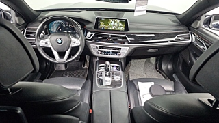 BMW 7-SERIES G11 2018