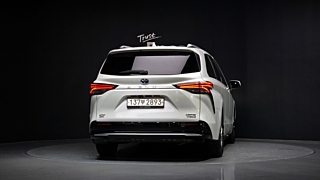 TOYOTA SIENNA 2022